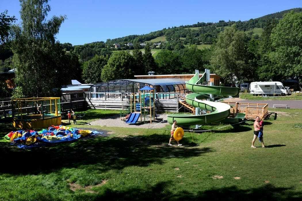 Camping Les Vernieres La Bourboule Exteriör bild